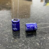 CAPACITOR ELETROLITICO 150uFX63v