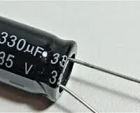 CAPACITOR ELETROLITICO 330UFX35V