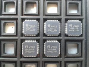 TLE6250G DSO-8 AUTOMOTIVA componente eletrônico original