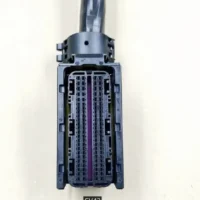 CONECTOR EDC17 CV42 96 PINOS  COM CABO (19284045384)