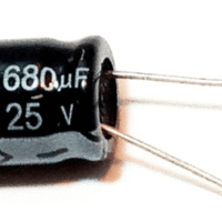 CAPACITOR ELETROLITICO   680uF X 25v