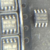 95320 SOIC  / 25LC320