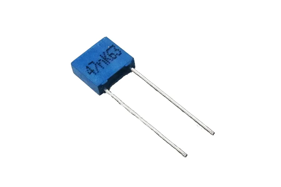 CAPACITOR POLIESTER 47/63V