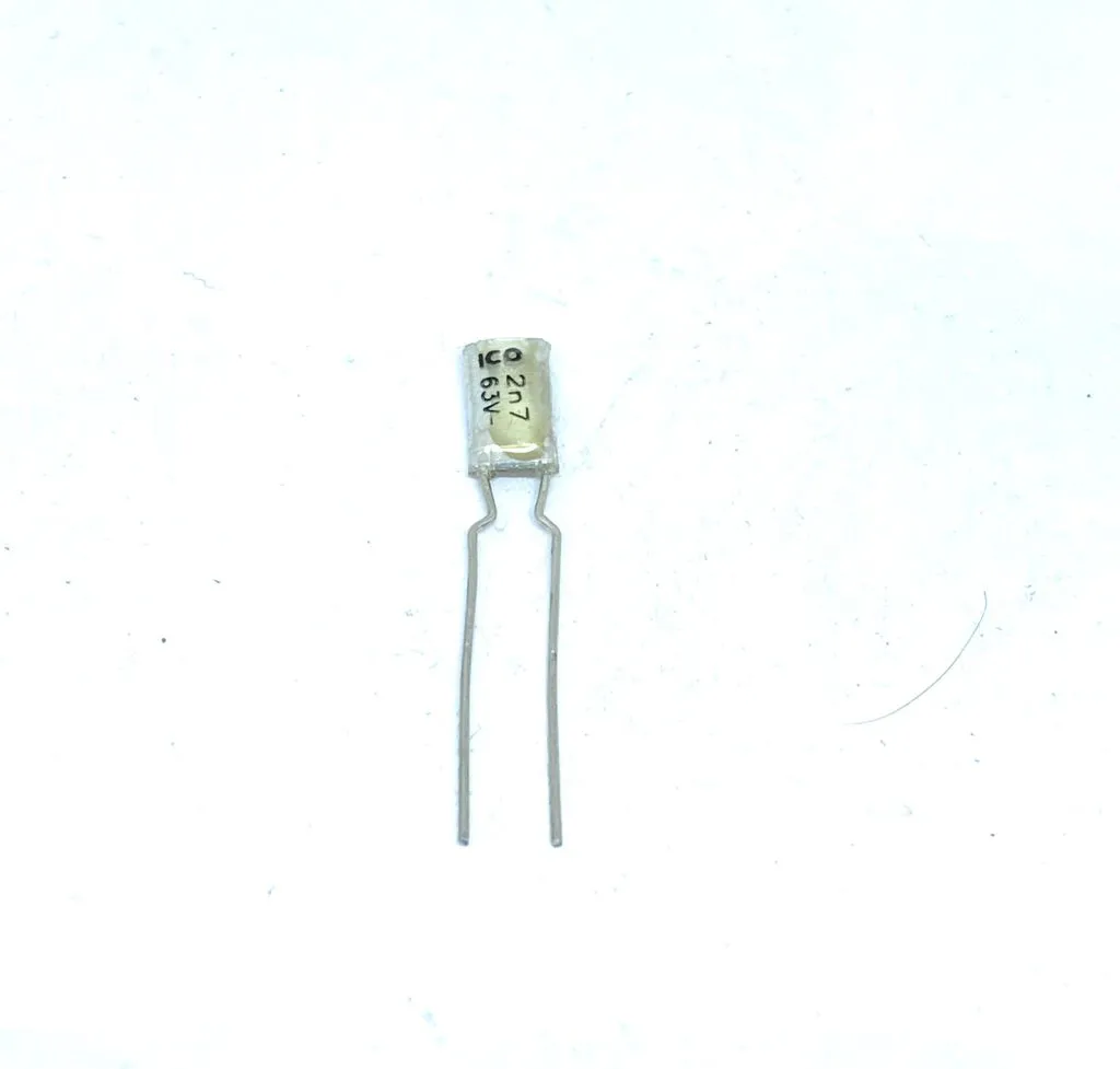 CAPACITOR MAFICO 2K2/63V