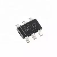 LM74700QD     M747