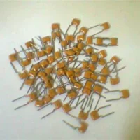 CAPACITOR MULTICAMADA 180PF