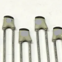 CAPACITOR CERAMICO PLATE 47PF