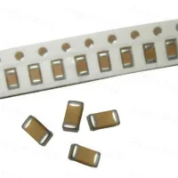 CAPACITOR CERAMICO SMD 12PF/50V 0402