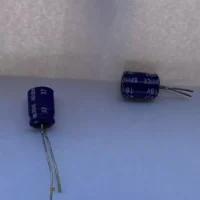 CAPACITOR ELETROLITICO 47UFX16V MINI
