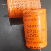 CAPACITOR ELETROLITICO 220UFX200V
